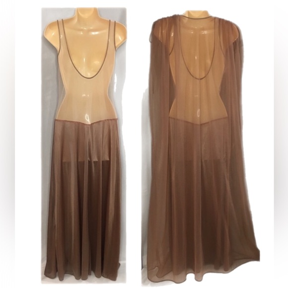 Fabulous dreamy vintage nightwear or a daring one of a kind slip dress??! 👌 - Picture 3 of 13